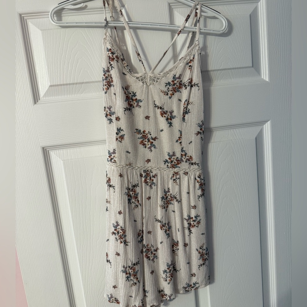 Floral Sleeveless Romper